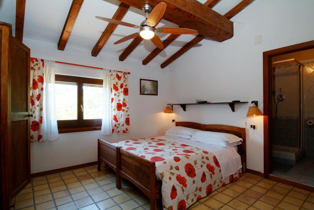 Agriturismo Il Portico Penne Exterior photo
